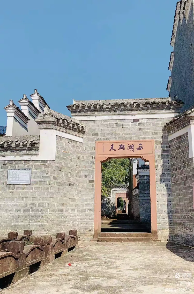 走进西湖李家,品尝大闸蟹!